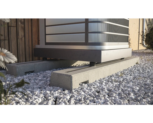 Fundamentträger für Wärmepumpe auf Kiesbett