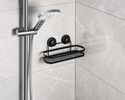 Duschkopf und Duschablage mit Saugnapfbefestigung an gefliester Wand