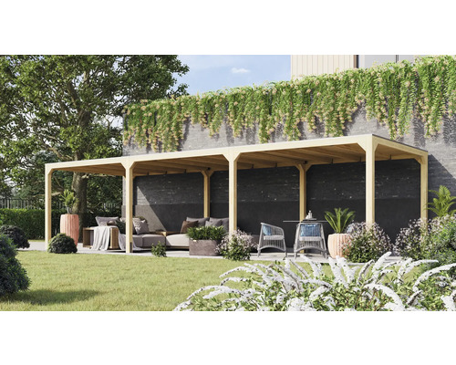 Holzpavillon mit Gartenmöbeln und Pflanzen im Garten