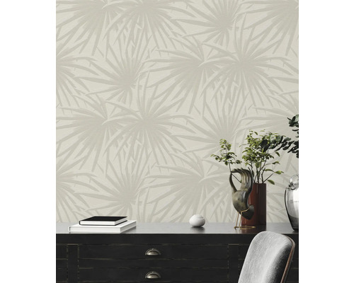 Décoration murale avec papier peint à motif végétal