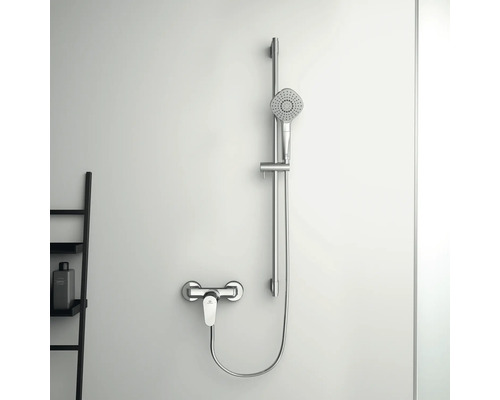 Brausegarnitur mit Handbrause und Thermostatarmatur zur Wandmontage