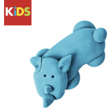 Blaues Nashorn aus Knete