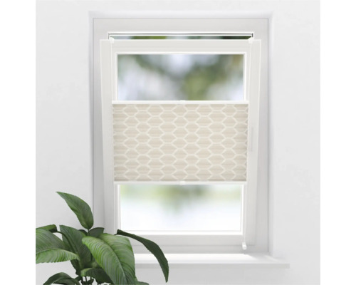 Fenêtre avec store plissé beige à motif géométrique