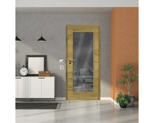 Porte intérieure avec insert en verre dans un aspect bois clair dans un espace de vie