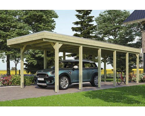 Carport aus Holz mit Auto