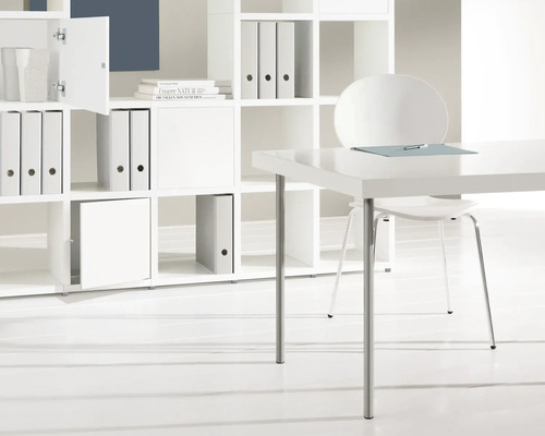 Bureau avec table, chaise et système d''étagères