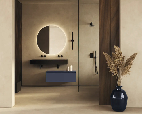 Salle de bain moderne avec lavabo, miroir et douche
