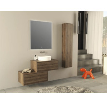 Modernes Badezimmer mit Waschtisch, Spiegel und Hochschrank in Holzoptik