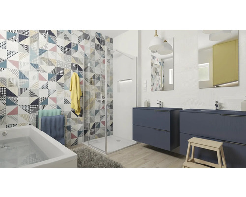 Helles Badezimmer mit Dusche, Badewanne, zwei Waschtischen und geometrischen Fliesen