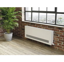 Vue d''une pièce avec radiateur sur mur de briques sous la fenêtre