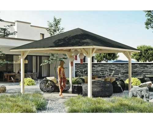 Pavillon SKAN HOLZ Cannes Taille 3 504 x 504 cm naturel Pavillon carré en bois avec toit en bitume dans un jardin moderne.