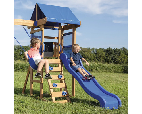 Aire de jeux avec toboggan, balançoire et mur d''escalade pour enfants