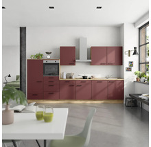 Cuisine lumineuse avec kitchenette en décor bois et hotte aspirante