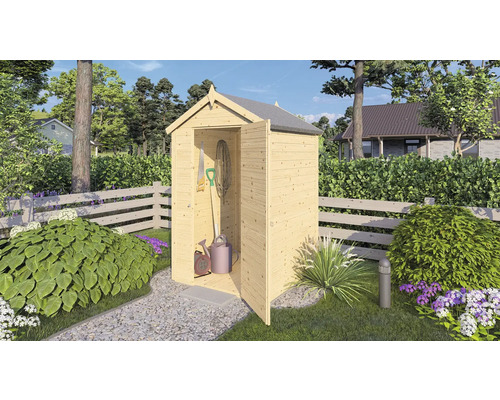 Gartenszene mit offenem Holzgeräteschuppen, Gartengeräten und Pflanzen