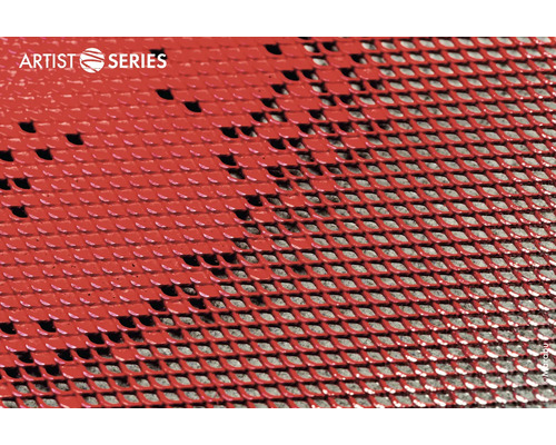 Detailansicht eines roten Metallgitters