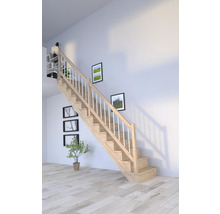 Helle Holztreppe in einem hellen Raum mit Holzfußboden und Wanddekoration.
