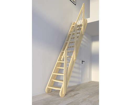 Raumspartreppe aus Holz mit Geländer