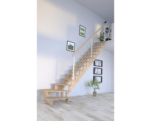 Escalier en bois avec rampe en métal dans une pièce lumineuse
