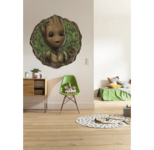 Chambre d''enfant décorative avec sticker mural, armoire, chaise et lit
