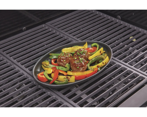 Fleischbällchen mit Gemüse auf Grillplatte