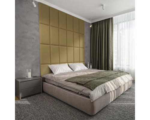 Chambre avec lit, table de chevet et panneaux muraux