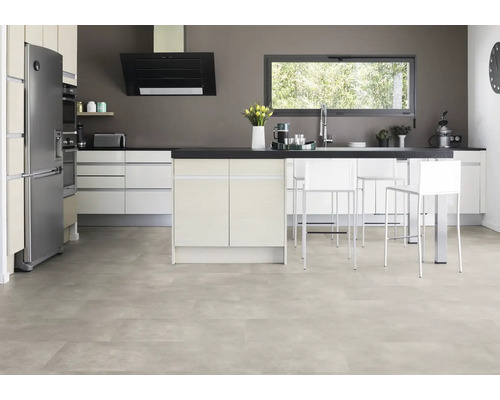 Moderne Küche mit Küchenzeile, Kücheninsel und Bodenbelag