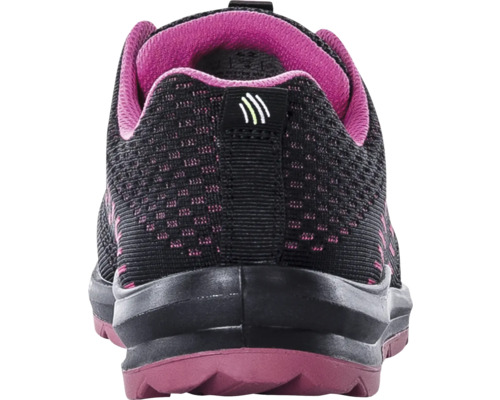 Vue arrière d''une chaussure de course noire pour femmes.