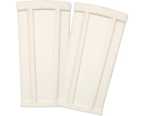 Deux panneaux de socle en plastique