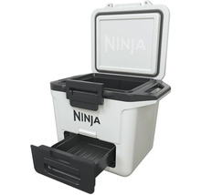 Ninja Kühlbox mit offenem Deckel und herausgezogener Schublade