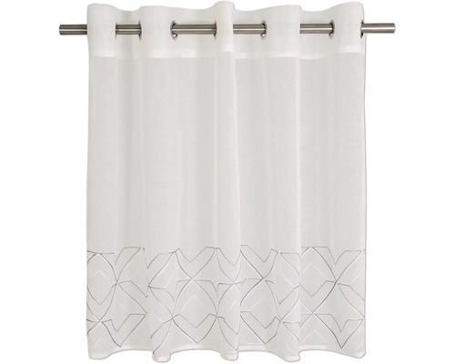Rideau blanc semi-transparent à œillets avec motif géométrique sur le bord inférieur sur une tringle à rideaux.