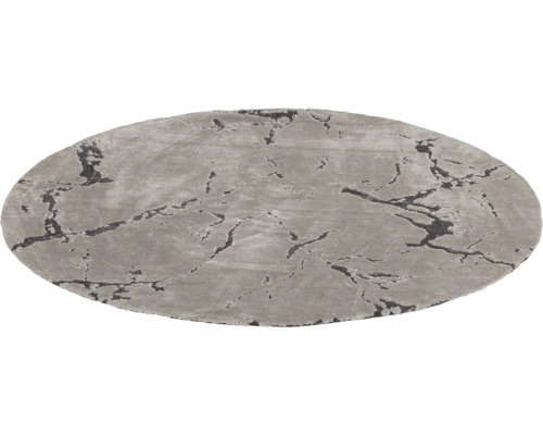 Ovaler Teppich mit abstraktem Muster