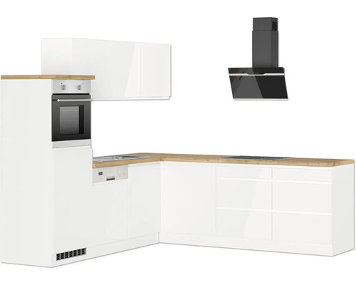 Moderne Küche mit weißen Schränken, Holzarbeitsplatte, Backofen und Dunstabzugshaube