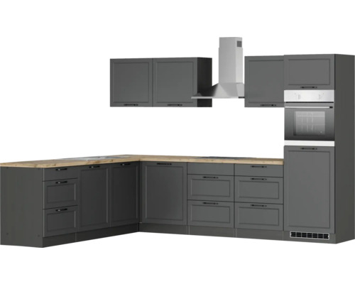 Graue Küche mit Hängeschränken, Dunstabzugshaube und Einbaubackofen