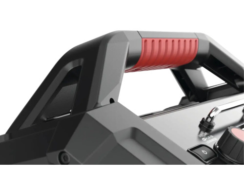 Gros plan d''un haut-parleur portable avec poignée et commandes