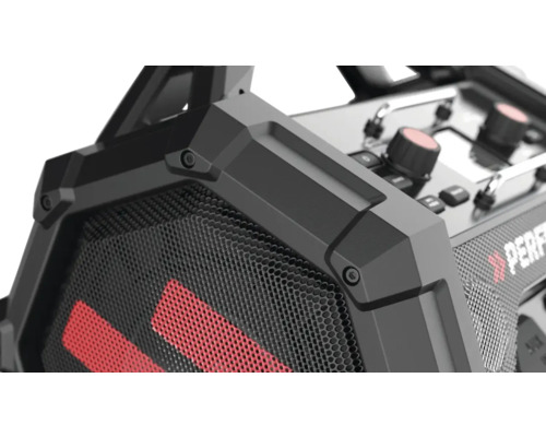 Gros plan d''un haut-parleur portable avec des boutons de commande