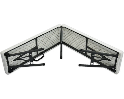 Zusammengeklappter Klapptisch mit Tragegriff.