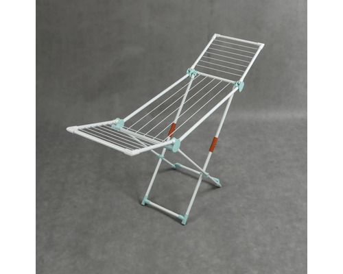 Wäscheständer aus Stahl mit Flügeln zum Trocknen von Kleidung