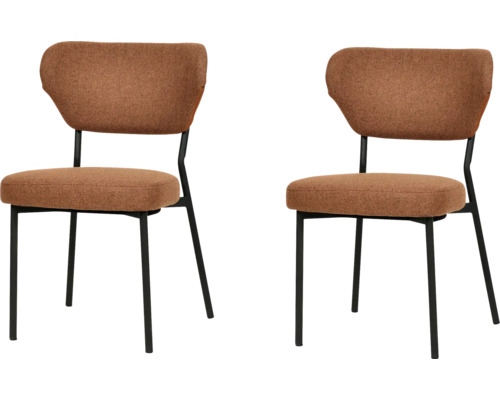 Deux chaises de salle à manger marron avec pieds en métal noir.