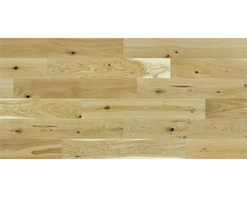 Pose de parquet en chêne avec nœuds