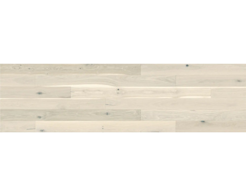 Panneaux de plancher en bois clair avec grain