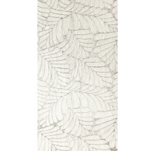 Gros plan d''un tapis avec motif de feuilles