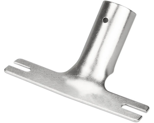 Metallwerkzeug mit T-Form und Aussparungen