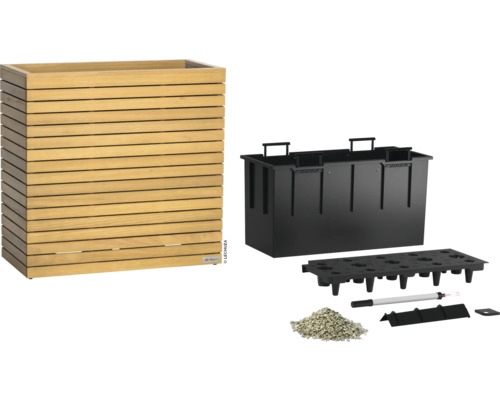 Jardinière en bois avec système d''irrigation