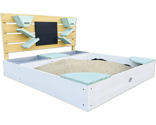 Bac à sable avec ruisseau d''eau, tableau et sable