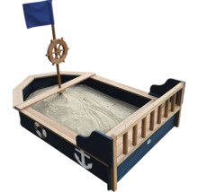 Sandkasten in Bootsform mit Steuerrad und Flagge