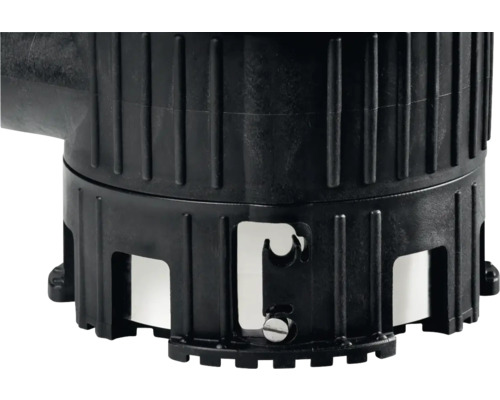 Detailaufnahme einer schwarzen Pumpe