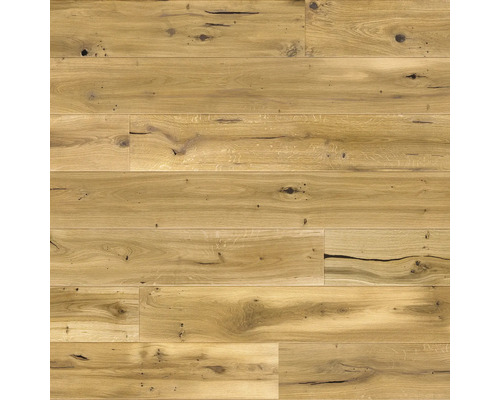 Holzboden aus Eiche mit natürlicher Oberfläche