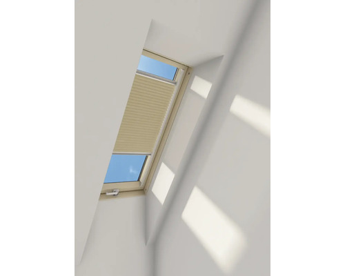 Fenêtre de toit avec store plissé en intérieur