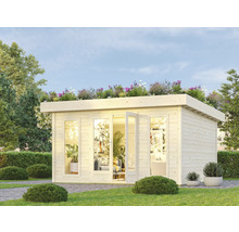 Gartenhaus aus Holz mit bepflanztem Dach im Garten