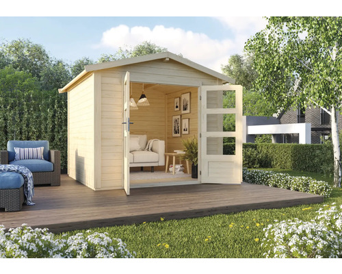 Abri de jardin en bois avec portes ouvertes sur une terrasse